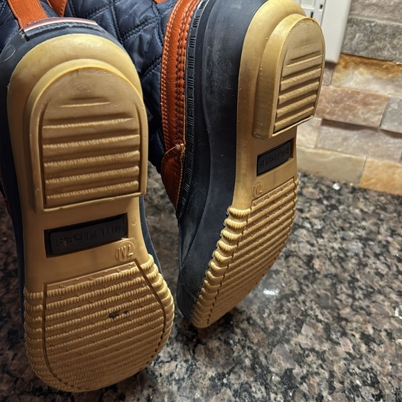 Tommy Hilfiger women’s winter quilted  duck boots 7 - Picture 12 of 14